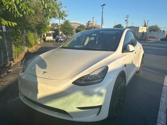 TESLA MODEL Y 2020 5YJYGDEF8LF002393 image TESLA MODEL Y 2020 5YJYGDEF8LF002393 image